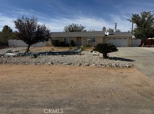 16730 Pawnee Rd, Apple Valley, CA 92307