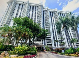 2000 Quayside Ter #310, Miami, FL 33138