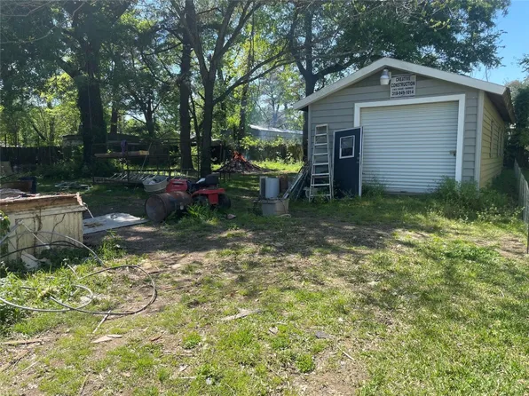 136 Skipper Dr, Haughton, LA 71037
