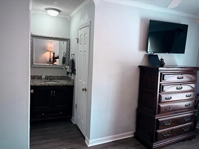 Master Bedroom Vanity