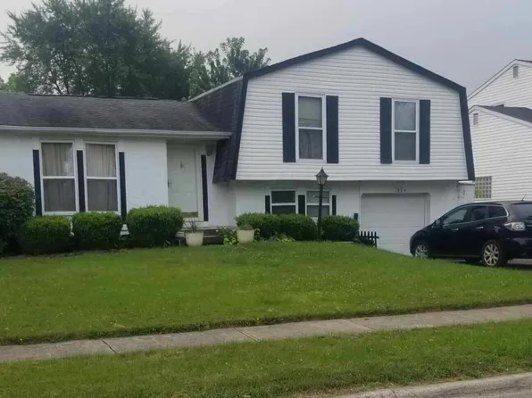 1884 Richtree Rd, Columbus, OH 43219