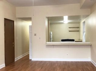 919 W Addison St, Chicago, IL 60613