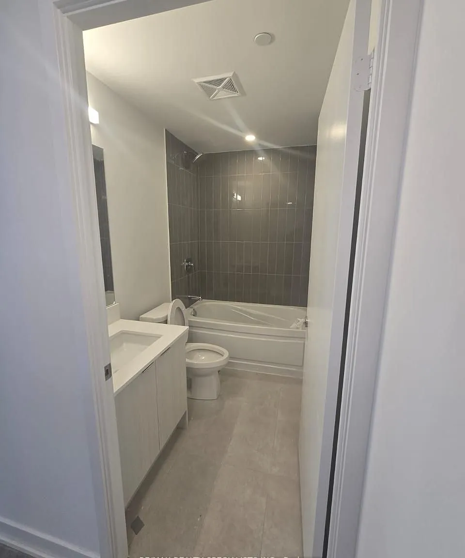 2 bed, $2,599 — Photo 3