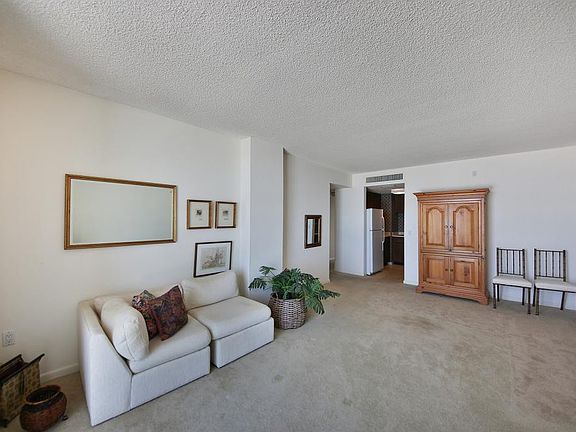 2nd image of 140 Seaview Ct APT 1501