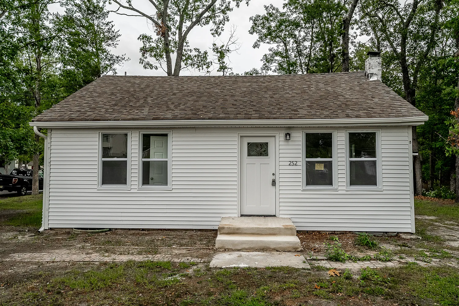 3 bed, 1390 sqft, $2,495 — Photo 1