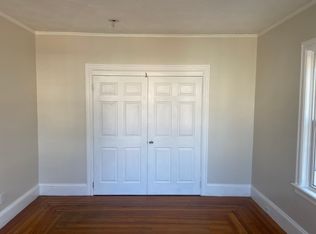 97 Oakland Ave #2, Providence, RI 02908