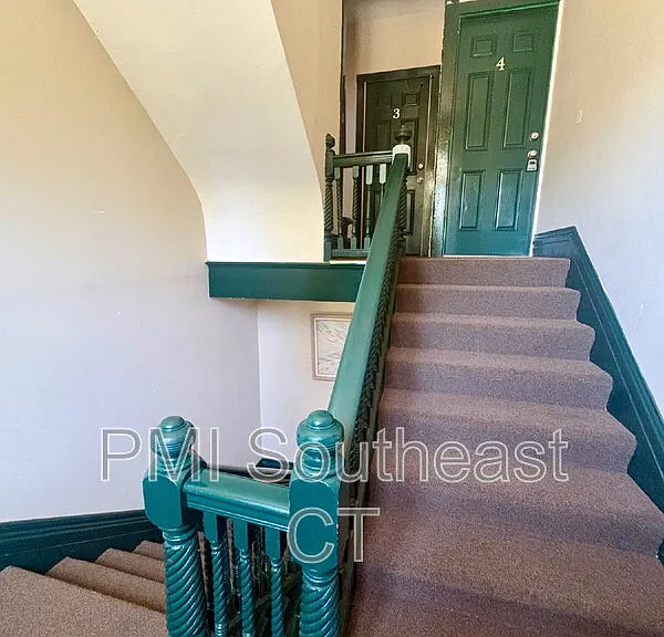285 Montauk Ave #4 — Photo 4