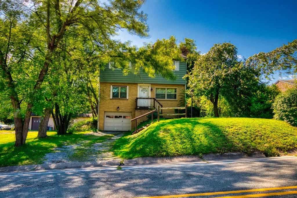 340 Hulton Rd photo 1
