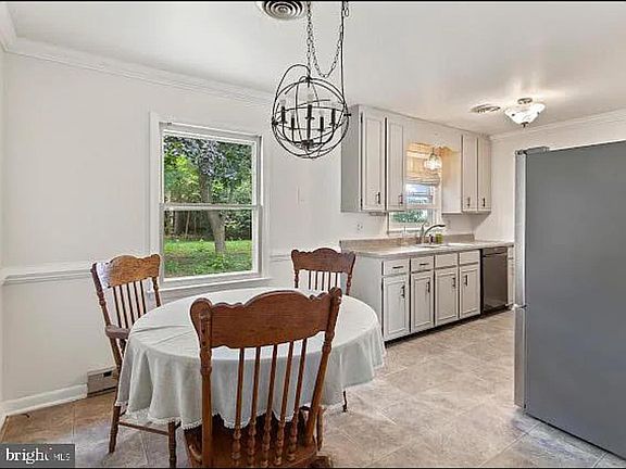 5th image of 17504 Green Meadow Ln