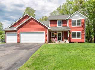 605 Vrtis Ln, New Prague, MN 56071
