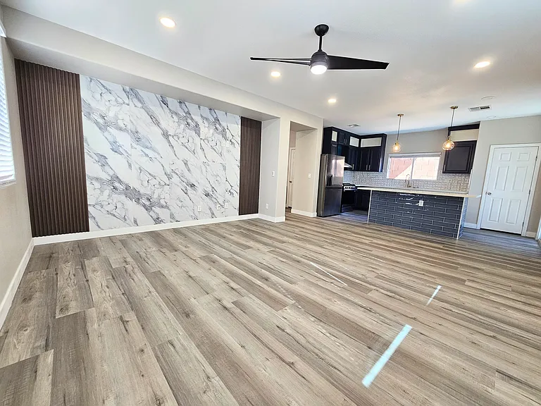 768 Anacapri St — Photo 10