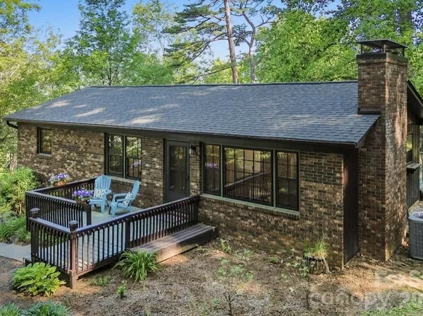 38 Nixon Ter, Asheville, NC 28805