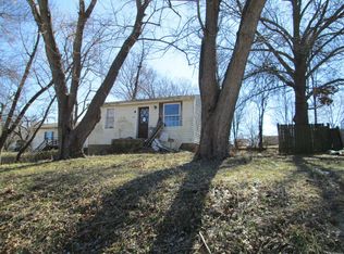 1822 Northview Dr, Arnold, MO 63010