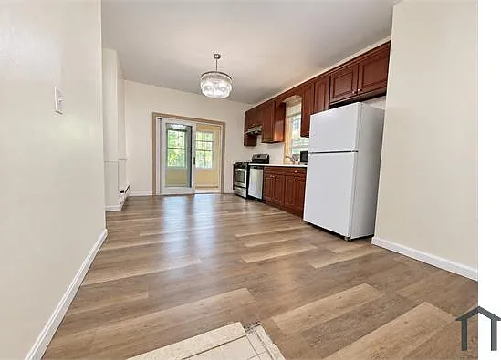 47 Mozart St #1