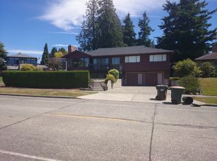 3256 Magnolia Blvd W, Seattle, WA 98199
