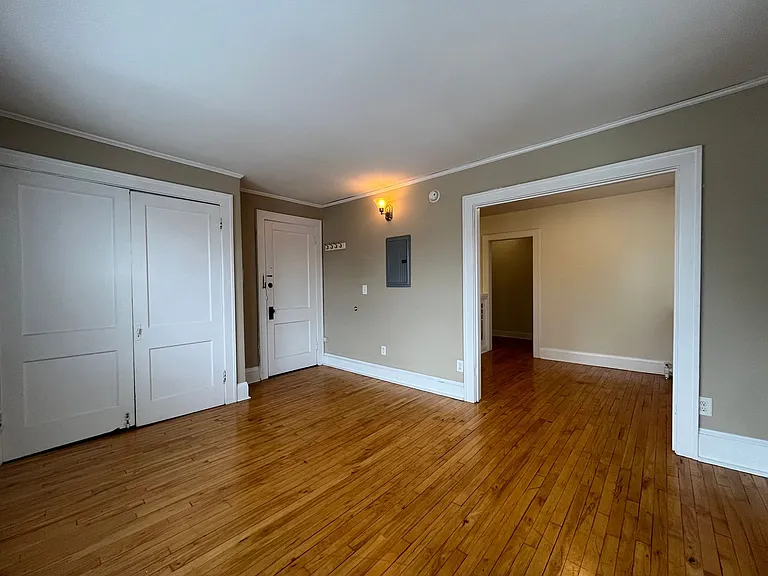 1756 Grand Ave — Photo 23