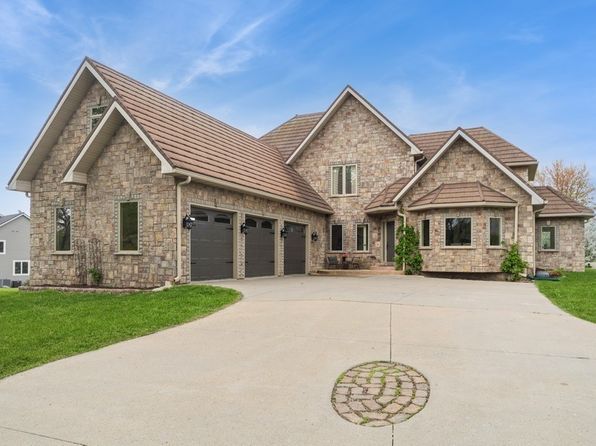 31262 Napa Valley Dr, Waukee, IA 50263