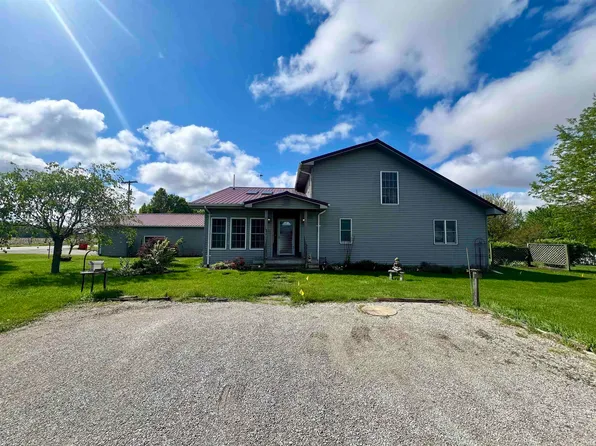 15 W State Route 16, Lucerne, IN 46950