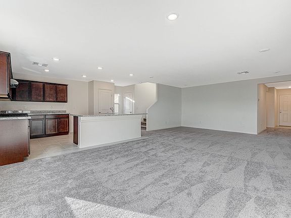 5th image of 4667 Pink Jasper Ct
