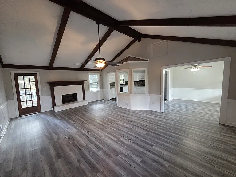 4828 Tarleton Dr — Photo 3