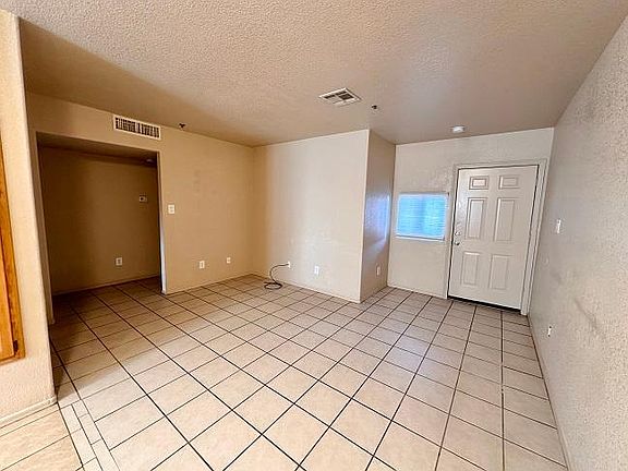 3rd image of 410 S Magnolia Ave #104