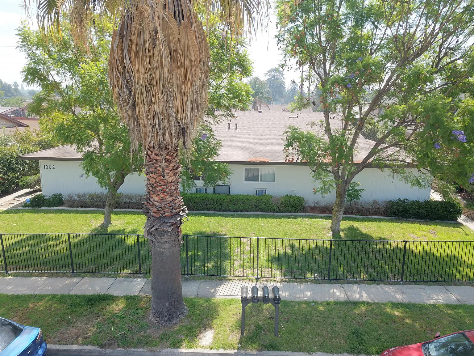 2 bed, 1100 sqft, $2,000 — Photo 2