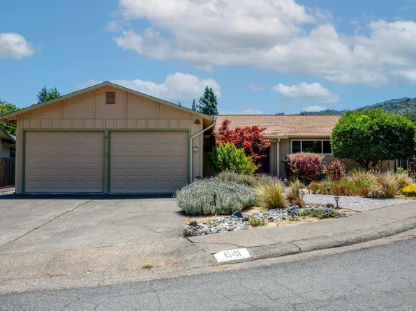 641 Chablis Court, Ukiah, CA 95482