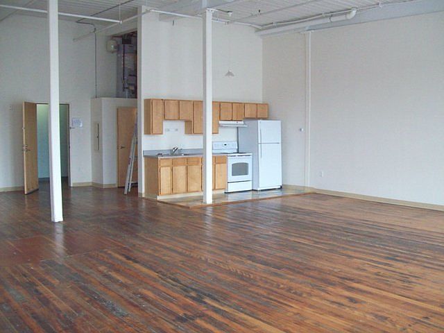 2nd image of 60 Valley St APT 16