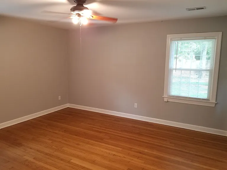 110 King Henry Way — Photo 13
