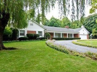 340 Moraine Rd, Highland Park, IL 60035