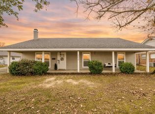 1710 Jones St, Westlake, LA 70669