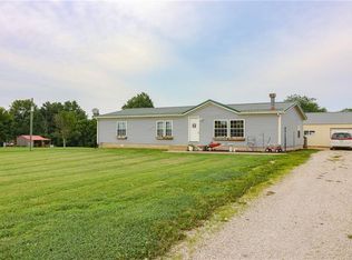 7 SW 301st Rd, Centerview, MO 64019