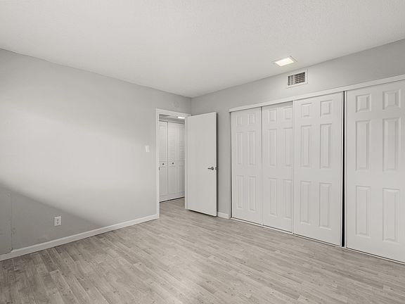 4th image of 1330 Louisiana Blvd NE APT 409