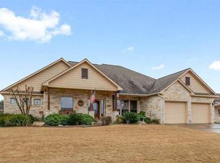 107 Natalies Pt, Burnet, TX 78611