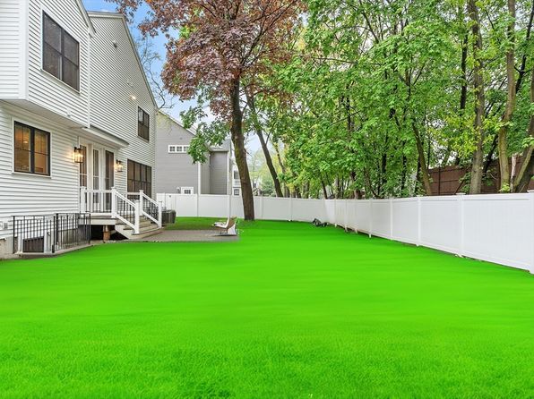 31 Moody St, Newton, MA 02467
