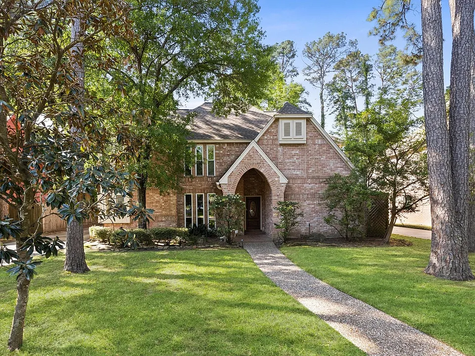 12119 Auburn Hills Dr