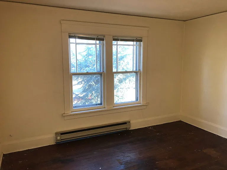 1348 Oak St — Photo 24