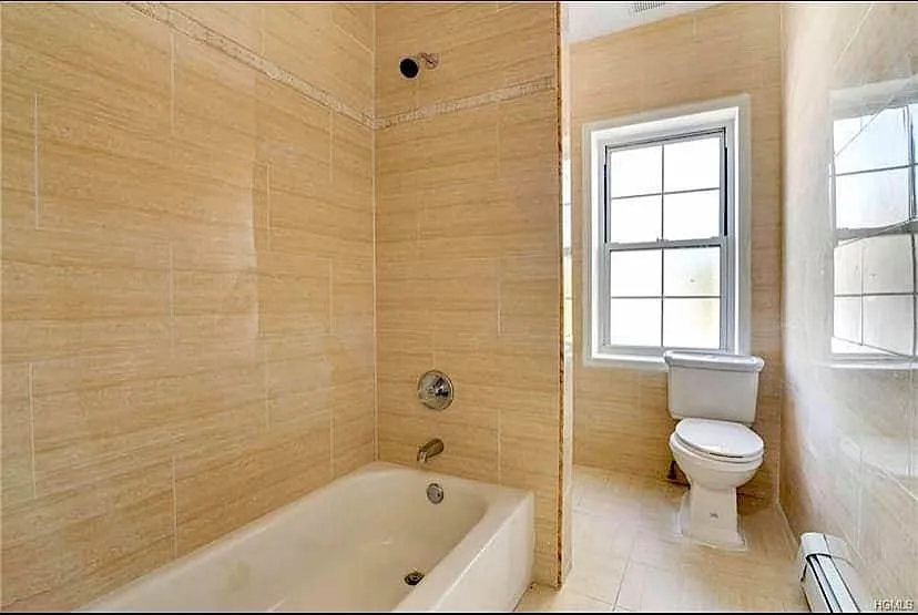 194 Buena Vista Ave — Photo 4