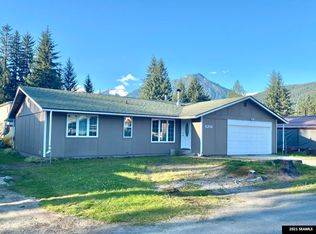 8204 Dogwood Ln, Juneau, AK 99801