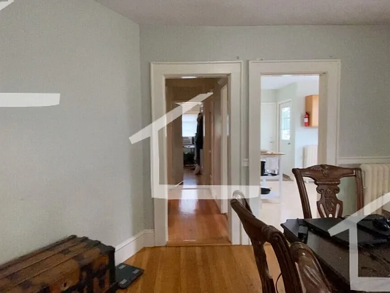 77 Easton St #23 — Photo 7