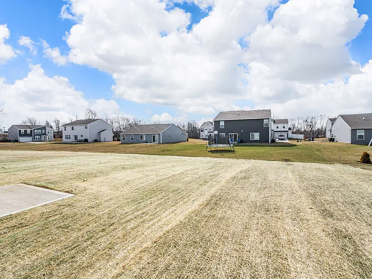 Quail Hollow Dr — Photo 5