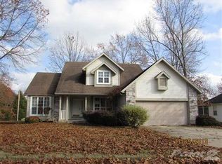 111 Elmwood Ct, Forsyth, MO 65653