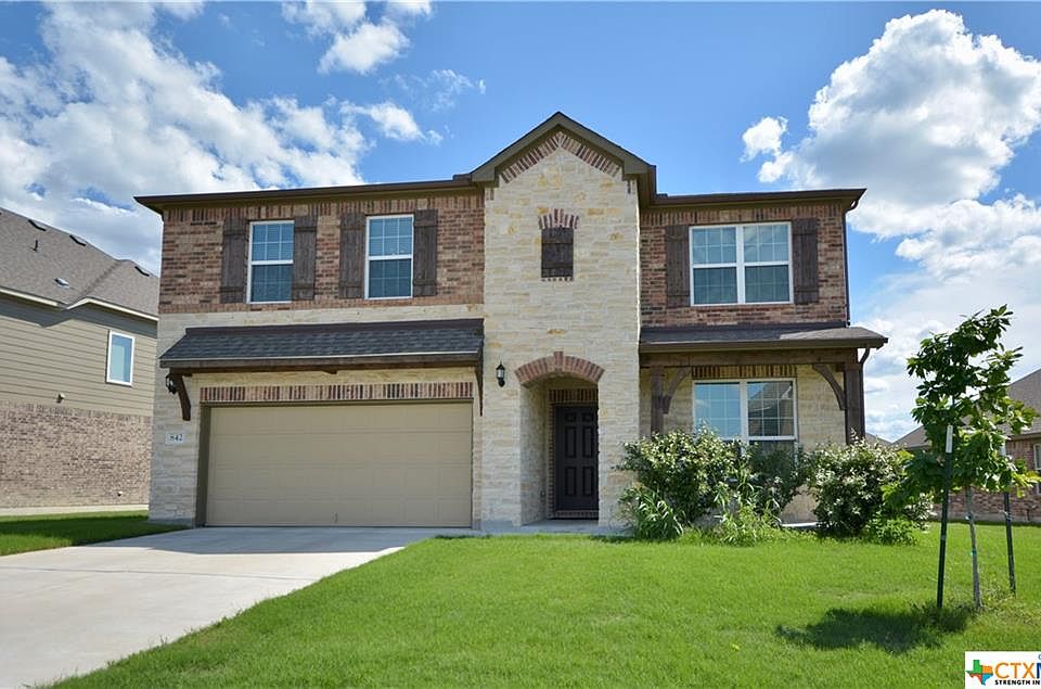 1st image of 842 Olive Ln