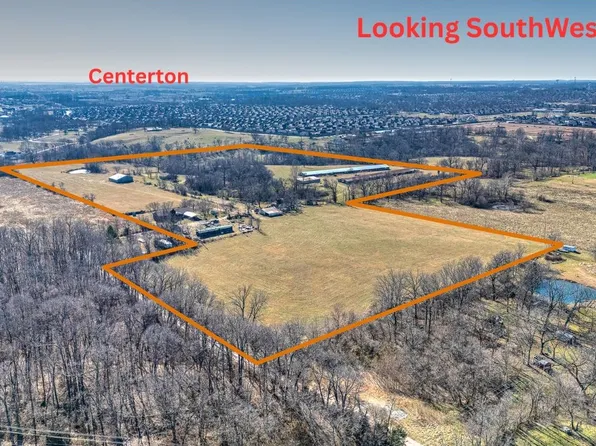 801 Arlin Ln, Centerton, AR 72719