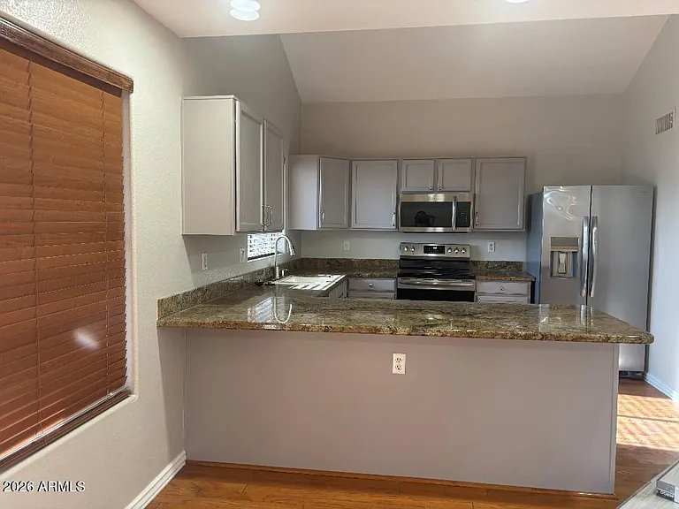 12740 N 58th Dr — Photo 28