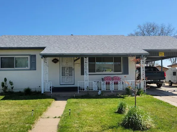 1616 Cherrywood Ln, Pueblo, CO 81005