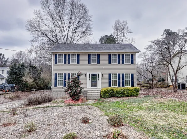 4843 McPherson Dr NE, Roswell, GA 30075