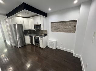 133 20th St #3R, Brooklyn, NY 11232