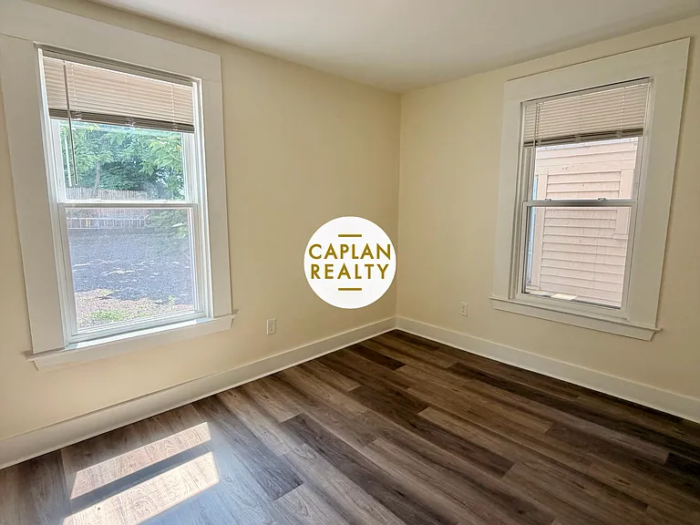 339 Ellsworth Ave #1 — Photo 7