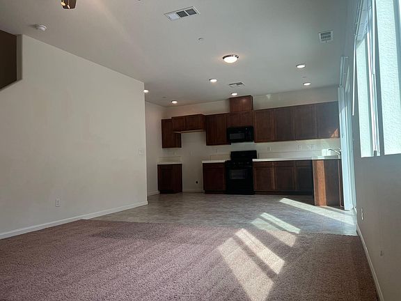 3rd image of 4442 Ibiza Island Way